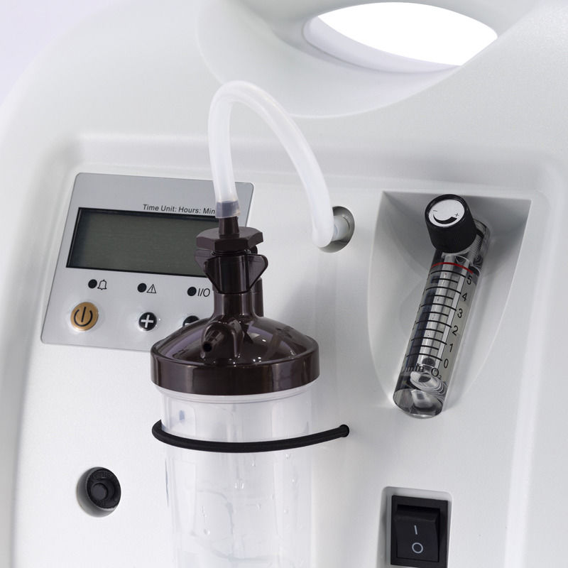 10L酸素濃縮器 デュアル出力 96%純度 酸素濃縮器 ネブライザー付き 390*310*590mm
